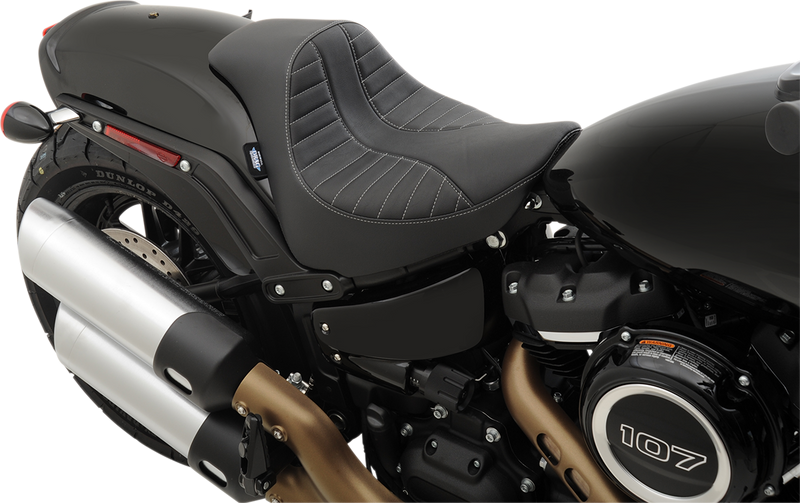 DRAG SPECIALTIES EZ-Solo Seat - Scorpion Stitch - Silver Thread - Vinyl - FXFB '18-'22 ACT EZ-ON STYLE 0802-1129