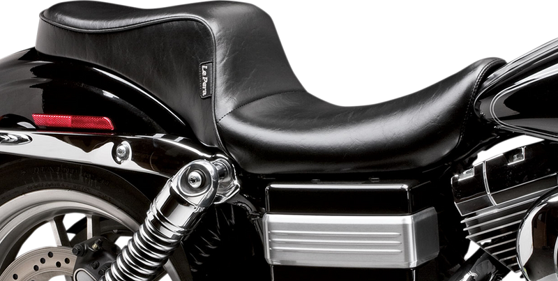 LE PERA Cherokee Seat - Smooth - Black - Wide Glide '04-'05 LF-023