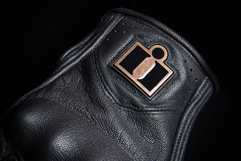 ICON Women's Pursuit Classic™  Leather Motorcycle Gloves - Black - XS 3302-0793